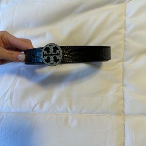 Tory Burch reversible and adjustable belt